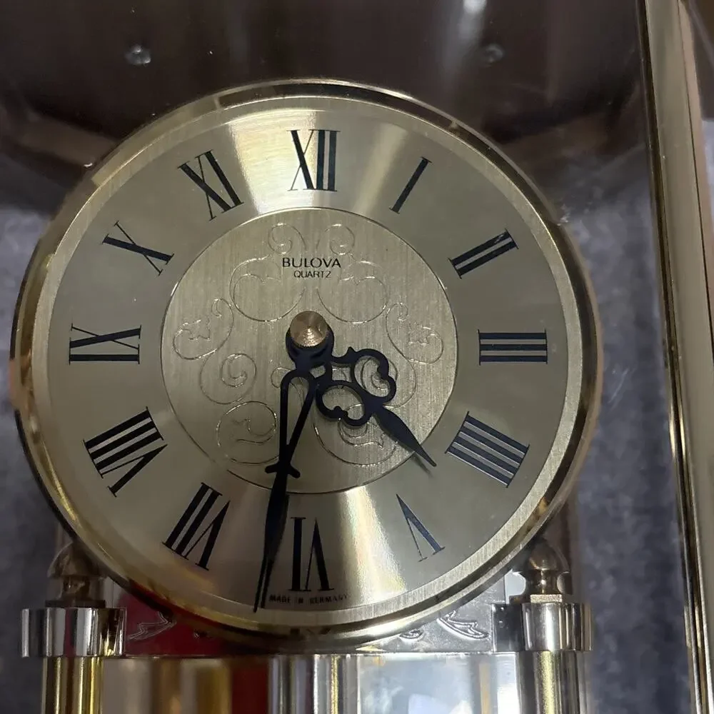 Bulova McDonnell Douglas quartz Vintage clock mantle